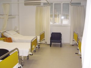 Νέο κτήριο Κλινικής – Θάλαμος νοσηλείας